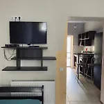 Serge * リヴィウ