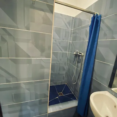 宾馆 Serge 利沃夫